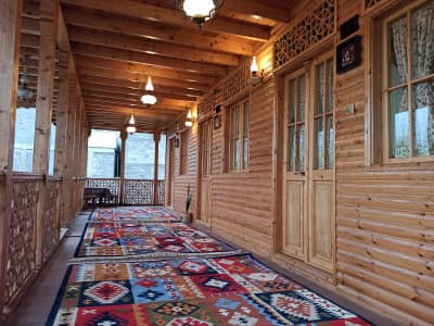 اقامتگاه سنتی باباخان "سوییت نازخاتون"