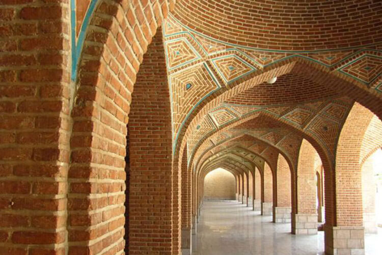 مسجد جامع از مهم‌ترین جاذبه‌های تاریخی دزفول