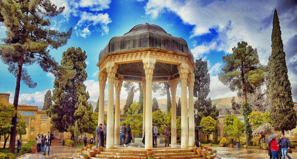 فرهنگ بومی و آداب و رسوم شیراز